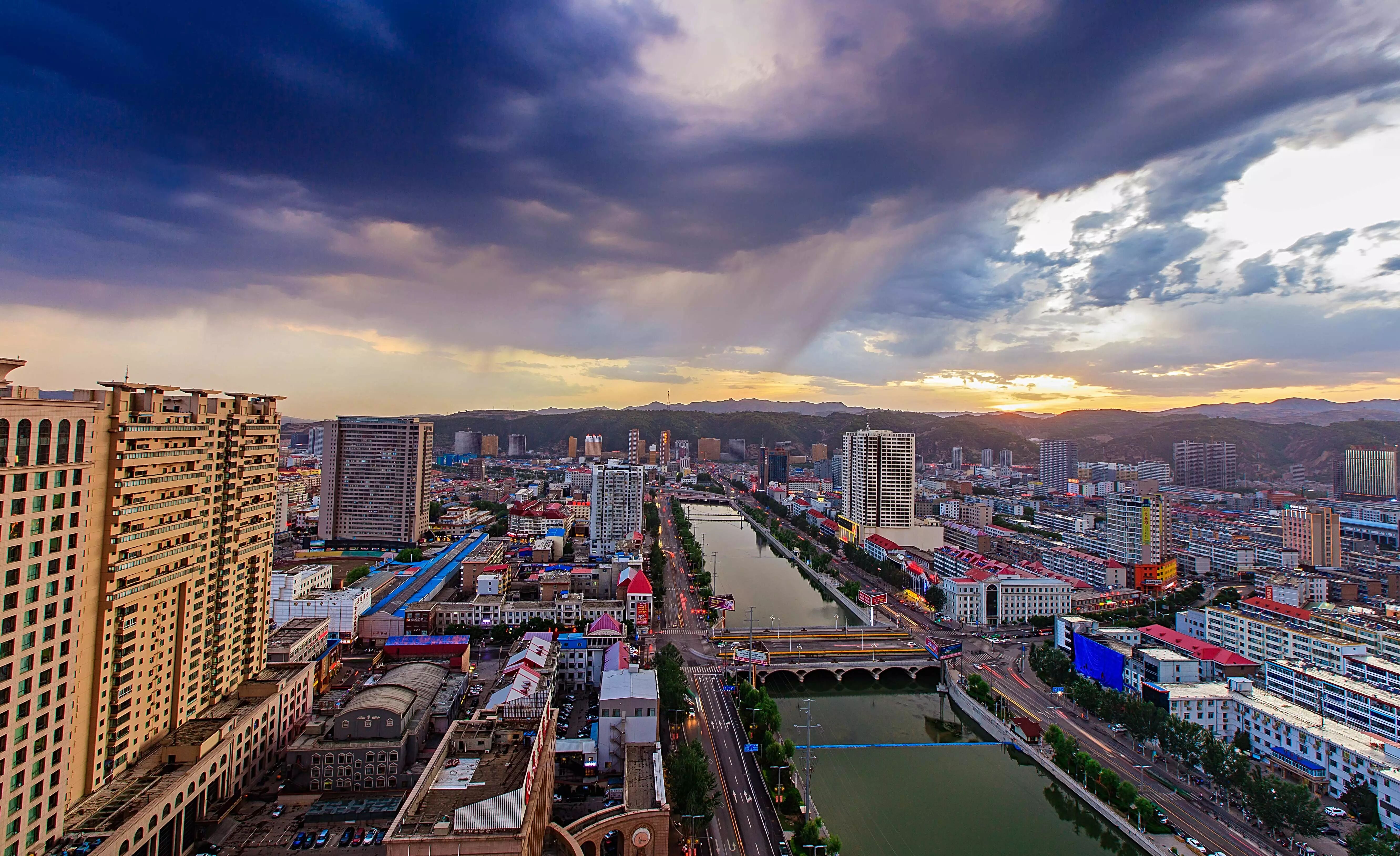 吕梁，历史长河中的文化瑰宝